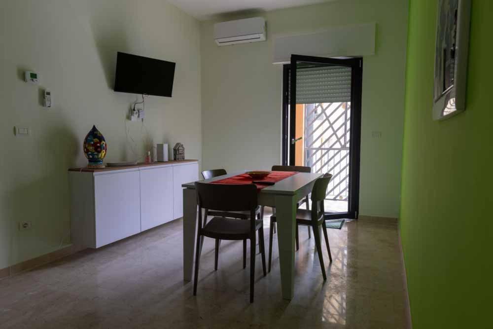 B&B Il Sorriso Барі Екстер'єр фото